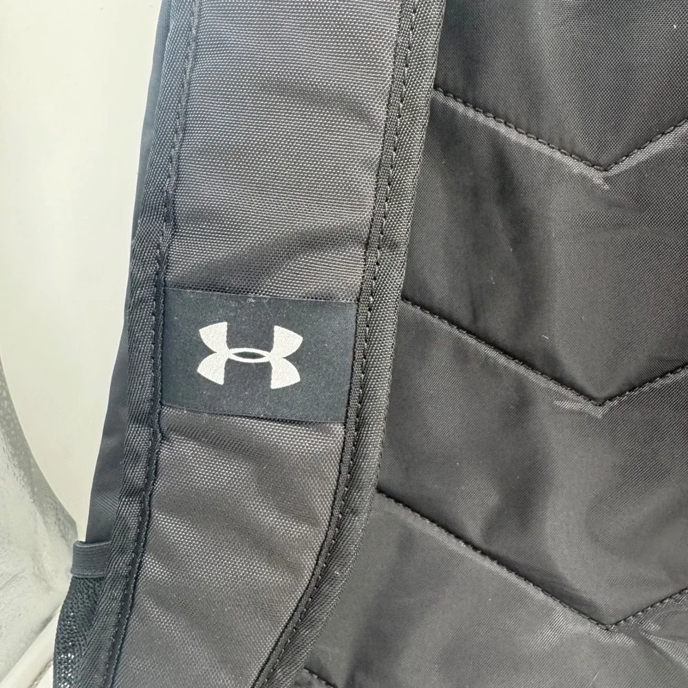 Under Armour Storm 1 Scrimmage Backpack Black White Outline EUC School Gym